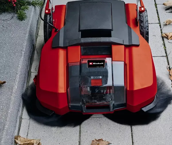Подметальная машина аккумуляторная Einhell TE-SW 18/610 Li - Solo, PXC, 18В, ширина 610 мм, бак 20 л, 1800 м2/ч, 10.3 кг (без АКБ и ЗУ) отзывы