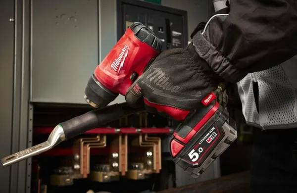 Термоповітродувка акумуляторна MILWAUKEE, M18 BHG-502C (+ заряд.пристрій, 2 акум.Х 5Аг, кейс) отзывы