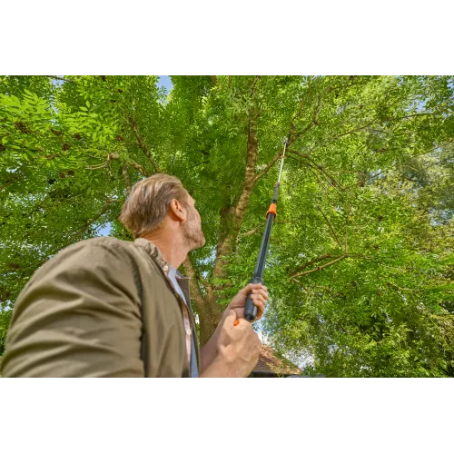 Заказать Высоторез телескопический для зеленых веток GARDENA StarCut Pro L 32 мм с доставкой