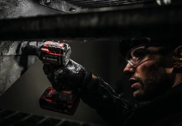 Гайковерт аккумуляторный ударный Einhell Professional TP-CW 18/260-C Li BL - Solo 18В бесщеточный 260Нм 0-2700об/мин 0.95кг без АКБ и ЗП в наличии