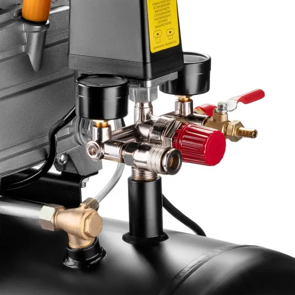 Компрессор воздушный Dnipro-M AC-20 заказать