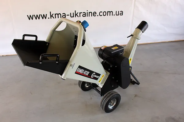 Электрический измельчитель Lumag RAMBO-HC10E купить онлайн