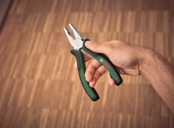 Плоскогубці комбіновані Bosch, 180мм купити онлайн