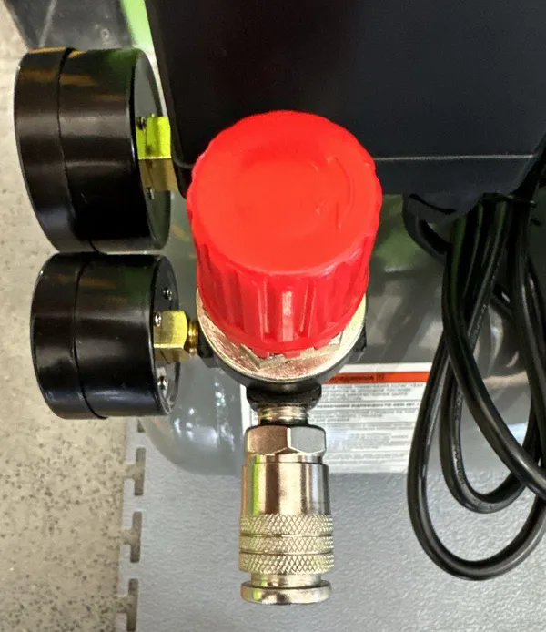 Безмасляний поршневий компресор Mast MOF1390/1100-9L ціна в Україні