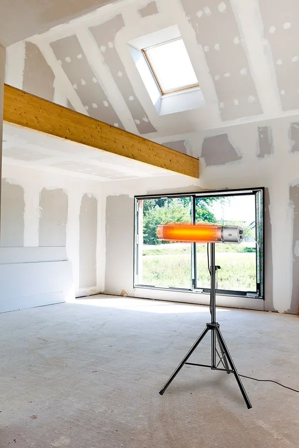 Обогреватель инфракрасный Neo Tools, 2000Вт, 18м кв, 2 уровня мощности, пульт, 62.2х10.5х7.2см, IP65 цена в Украине