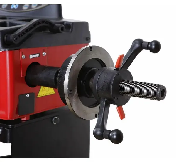 Купить Полуавтоматический балансировочный станок REDATS W-620