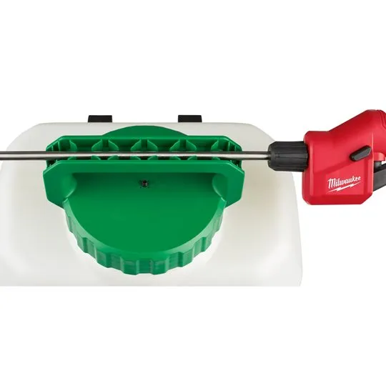 Купить Обприскувач ранцевий акумуляторний (ємність для хімії) MILWAUKEE, M18 BPFPCST-0 (заміна на 4933498964) со скидкой