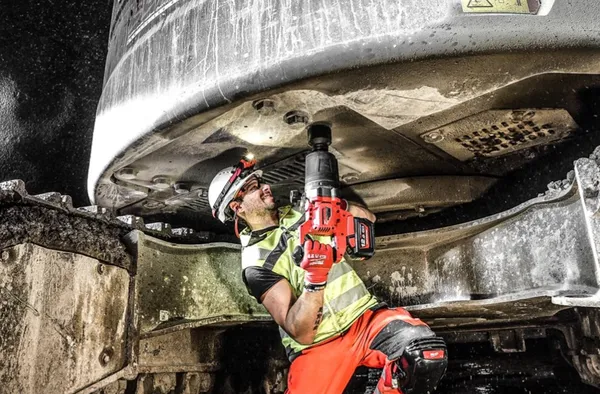 Гайкокрут акумуляторний 1" MILWAUKEE, M18 ONEFHIWF1DS-0C, 2711Нм (кейс) заказать