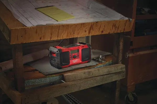 Радио DAB+ MILWAUKEE M18 JSR DAB+-0 4933451251 купить в Украине