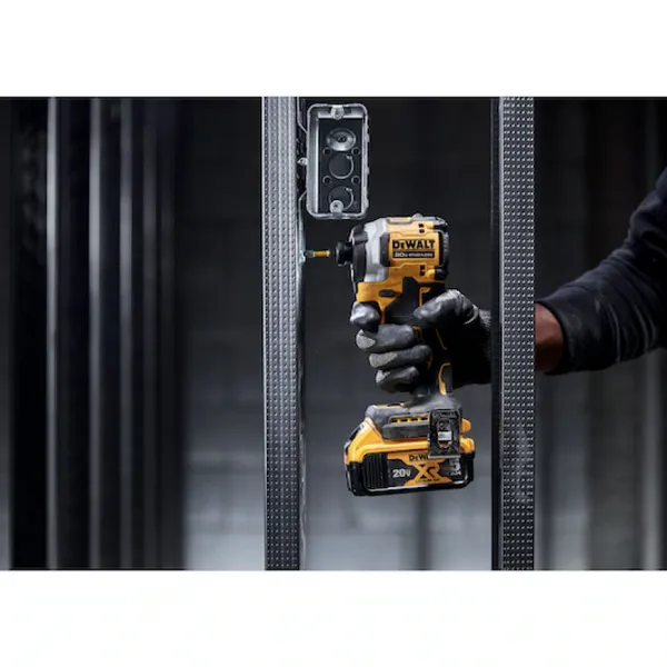 Аккумуляторный винтоверт DeWALT DCF850P2, ATOMIC 20V MAX (АКБ + ЗП) фото №6