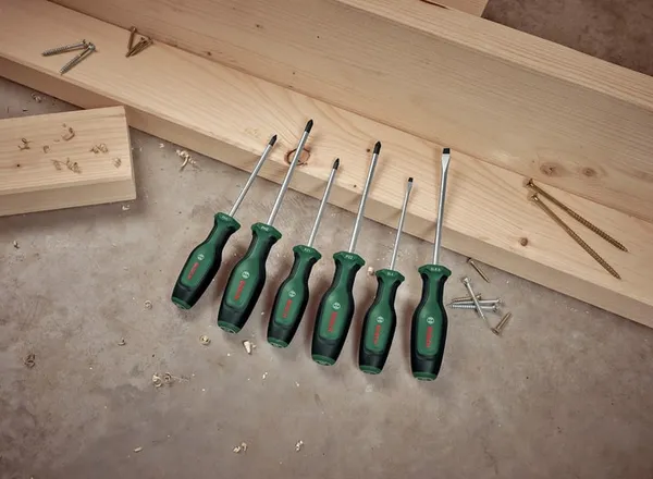 Отвертка Bosch набор 6шт, SL 4, 6.5 мм, PH1х100 мм, PH2х125 мм, PZ1х100 мм, PZ2х125 мм купить в Украине