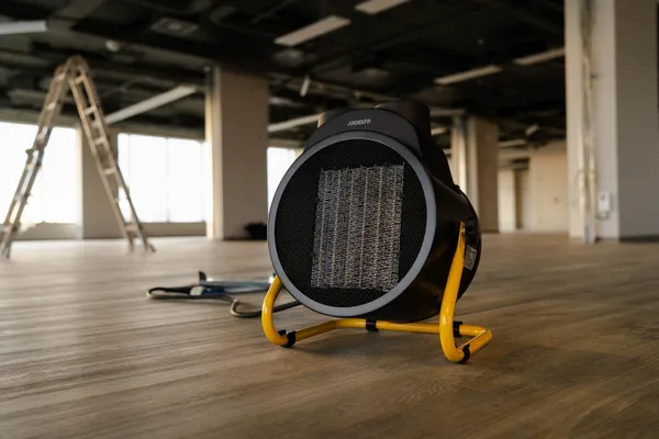 Тепловая пушка электрическая ARDESTO IFH-05B 5 кВт, 50 м2, 470 м3/ч, керам. нагрев. элемент, мех. упр-ние заказать