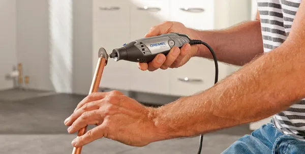 Шлифмашина шлифовально-гравировочная Dremel 3000-1/25, 130Вт, 10000-33000об/мин, 25 насадок, 0.55кг отзывы