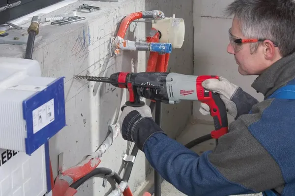 Перфоратор MILWAUKEE SDS-Plus PH 28 енергія удару 3,4Дж 4933396396 (HD кейс) замовити