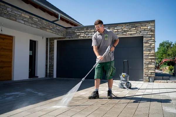 Професійна мийка високого тиску Karcher HD 5/11 E Classic замовити