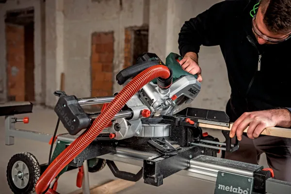 Пила торцювальна Metabo KGS 254 M 1800Вт диск 254мм 16.1кг відгуки