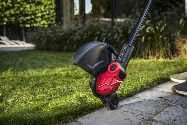 Купить Тример садовий акумуляторний SKIL 0241 CA 20В ліска 30см 1х2.5А·год 2.3кг