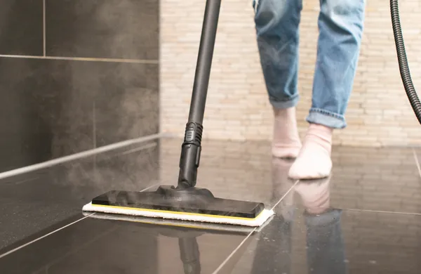 Купити Пароочисник Karcher SC 3 EasyFix, 1900Вт, 1000мл, 3.5Бар, білий