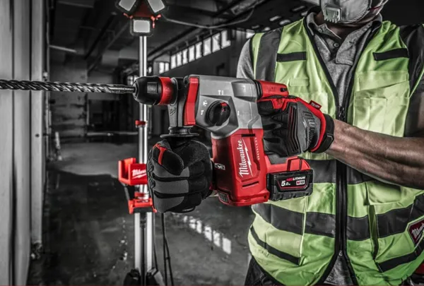 Перфоратор акумуляторний безщітковий SDS PLUS FIXTEC M18 BLHX-502X MILWAUKEE (+ заряд.пристрій, 2 акум., кулачковий патрон, бічн купити в Україні