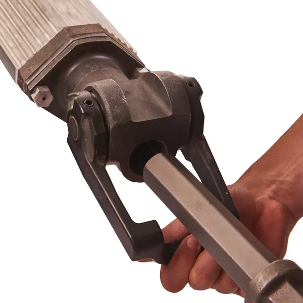 Купить Відбійний молоток MILWAUKEE K 2628 H хвостовик Hex 28 мм. 25 кг (64 Дж) со скидкой