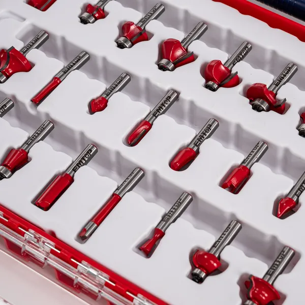 Набор фрез EMTOP ERRT24082 8 мм, 24 шт цена в Украине