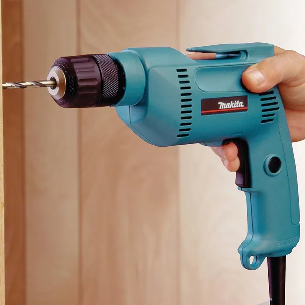 Купити Дриль Makita 6408