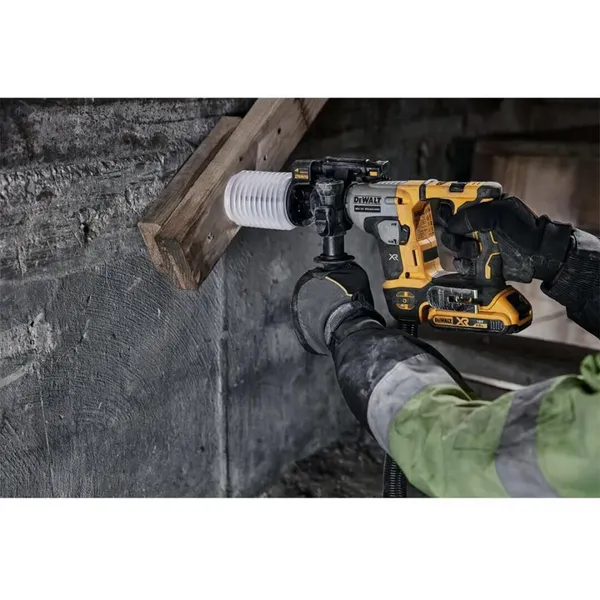 Замовити Перфоратор акумуляторний DeWalt SDS PLUS безщітковий 18В XR 1.4Дж 0-1060об·хв 0-4980уд/хв 2 режими 1.8кг без АКБ і ЗП з доставкою