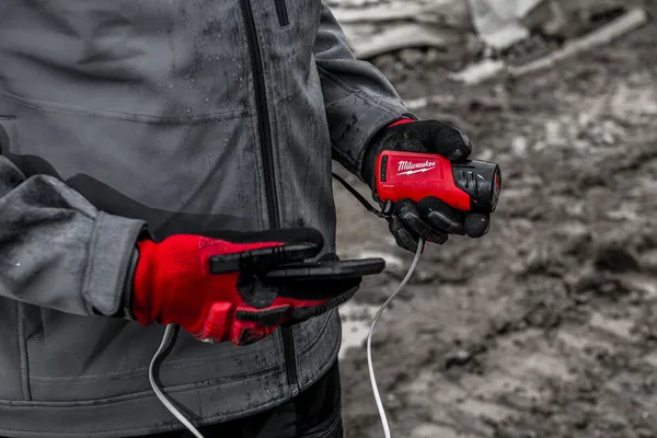 Купить Куртка з підігрівом розмір "XL" M12 HJGREY5-201 MILWAUKEE +з/п + акумулятор