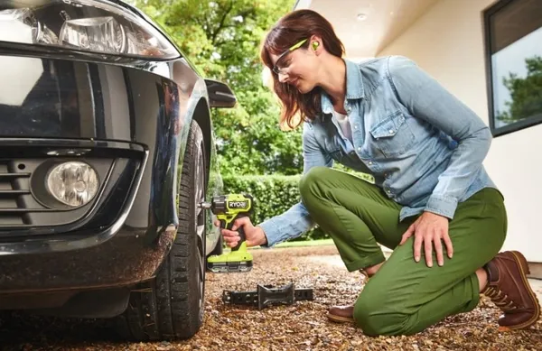 Гайковерт ударний акумуляторний Ryobi ONE+ HP RIW18C-0 18В 450Нм 2800об/хв 1/2" 4 швидкості 1.2кг без АКБ та ЗП в наявності