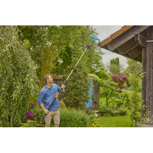 Купить Высоторез телескопический для зеленых веток GARDENA StarCut Pro L 32 мм со скидкой