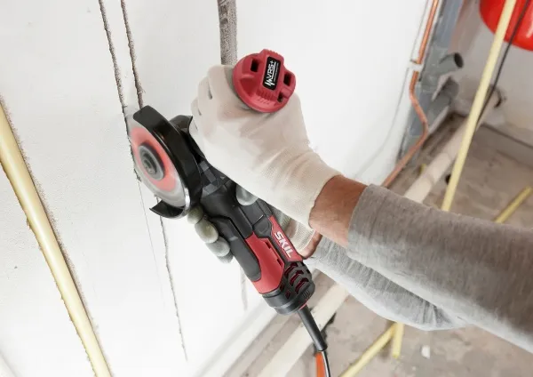 Шліфмашина кутова SKIL 9132 AB 125мм 850Вт 12000об·хв VRS+ 2.2кг замовити