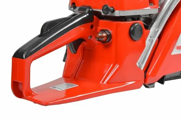 Пилка бензиновая HECHT 945 в наличии