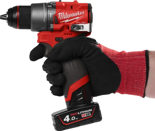 Купити Гвинтоверт ударний акумуляторний Milwaukee M12 FID2-202X 12В АКБ 2х2А·год 0-4000об/хв 170Нм 1/4" ЗП C12C кейс