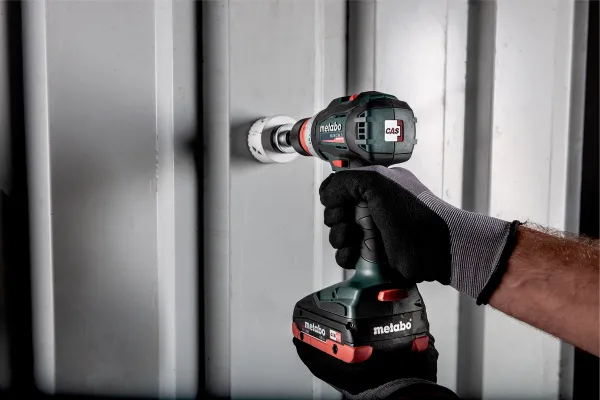 Шуруповерт-дрель аккумуляторный Metabo BS 18 LT BL Q, 18В 2х4Ач, 34/75Нм, 0-600/0-2100об/мин, 1.8кг заказать