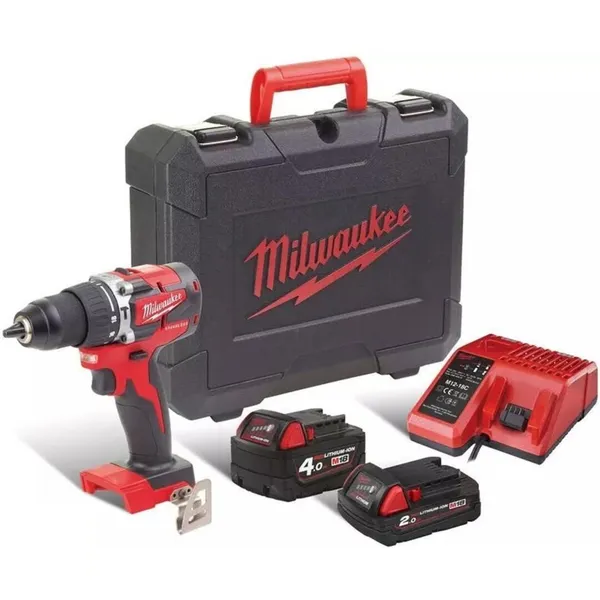 Шурупокрут-дриль Milwaukee M18 CBLPD-422C (АКБ+ЗП)