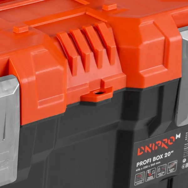 Купить Пассатижи Dnipro-M ULTRA 185 мм + Отвертка с насадками 6 в 1 + Нож сегментный К-18 18 мм + Слесарный молоток Ultra 200 г + Ящик Profi Box 20"