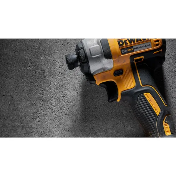 Аккумуляторный винтоверт DeWALT DCF787C2, 20V MAX (АКБ + ЗП) фото №7