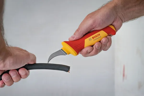 Демонтажный нож Bosch Professional, VDE купить в Украине