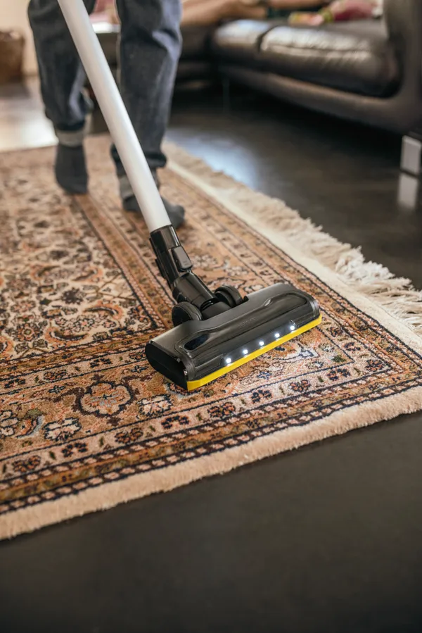 Пылесос беспроводной Karcher VC 6 CORDLESS OURFAMILY цена в Украине