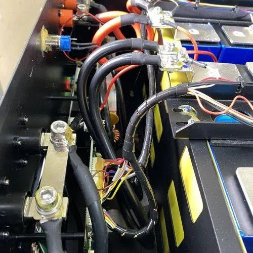 Купить Инвертор OFF-GRID PGF OG-5500 MPPT 5.5KW+WiFi + Аккумуляторная батарея 10 кВт·ч (200 А·ч) со скидкой