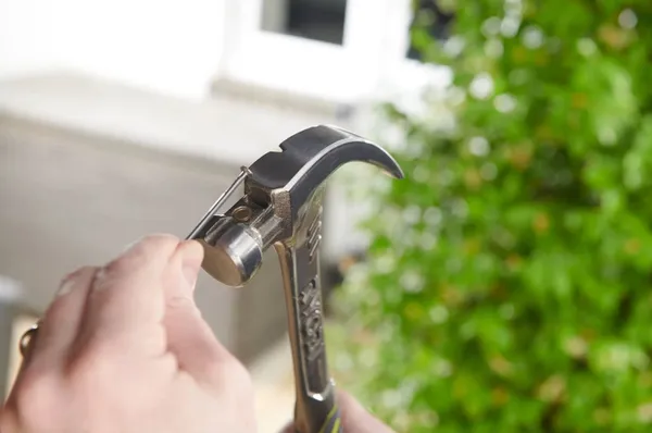 Молоток столярний Ryobi RHHSCC560 560г магнітний утримувач руків'я скловолокно купити онлайн