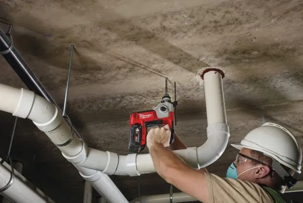 Заказать Перфоратор акумуляторний SDS PLUS M18 BH-402C 4933443330 с доставкой