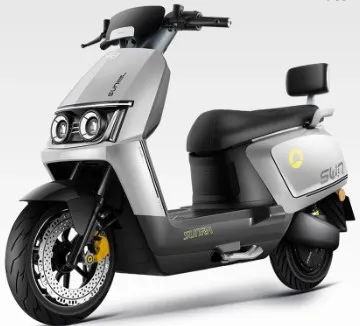 Скутер акумуляторний К6, 1500Вт, 72V, швидкість 60км/год, запас ходу 110км