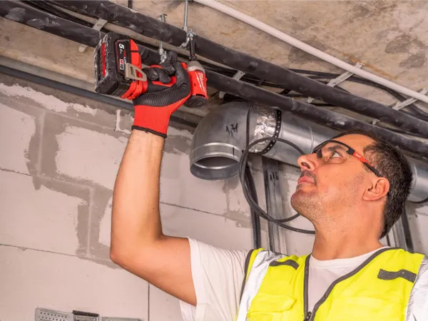 Гвинтоверт ударний акумуляторний Milwaukee M18 BLIDRC-0 18В 190Нм 0-3600об/хв 1.3кг без АКБ та ЗП купити в Україні