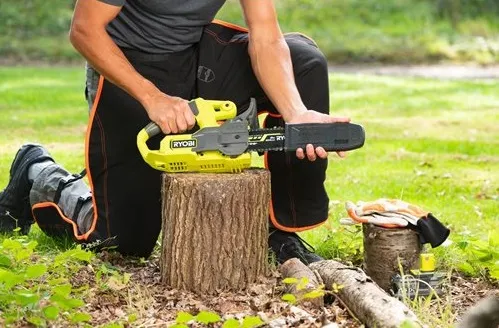 Купити Пила ланцюгова Ryobi ONE+ RY18CS20A-0 (без АКБ та ЗП) зі знижкою