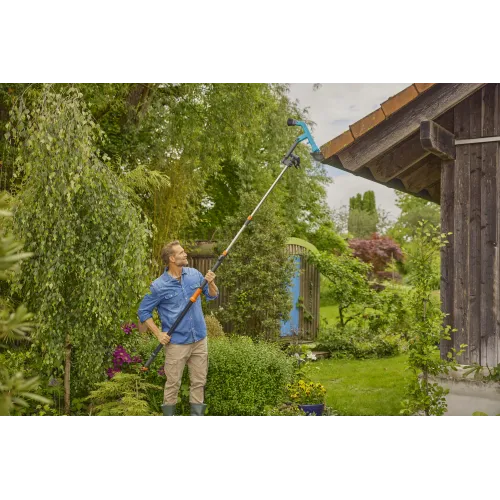 Высоторез телескопический для зеленых веток GARDENA StarCut Pro L 32 мм с доставкой