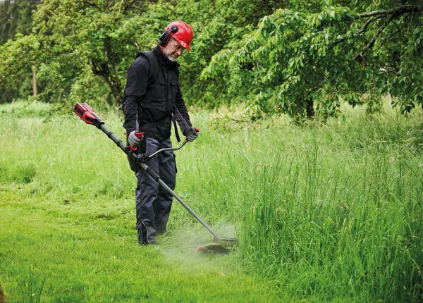 Триммер-коса аккумуляторная Einhell GP-BC 36/430 Li BL - Solo бесщеточная 36В(18+18) 5200об/мин 7.25кг без АКБ и ЗП