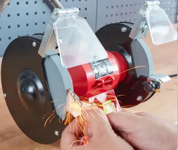 Настільний шліфувальний верстат Hecht 1722 відгуки