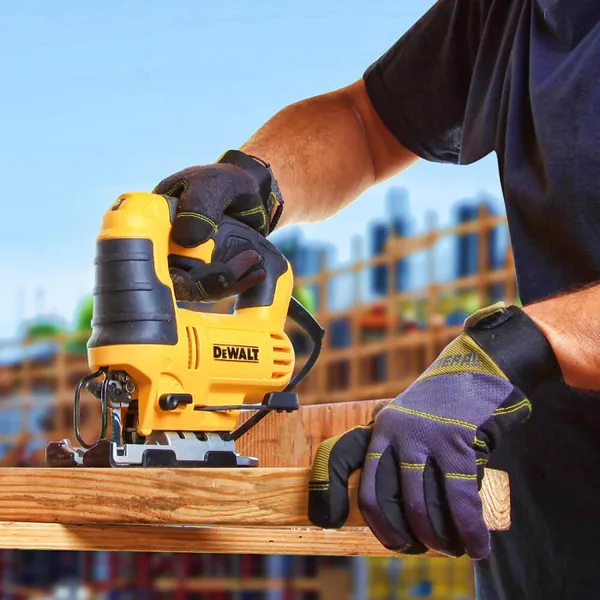 Лобзик DeWalt 650Вт 500-3200 цв/мин ход 24мм 2.4кг с доставкой