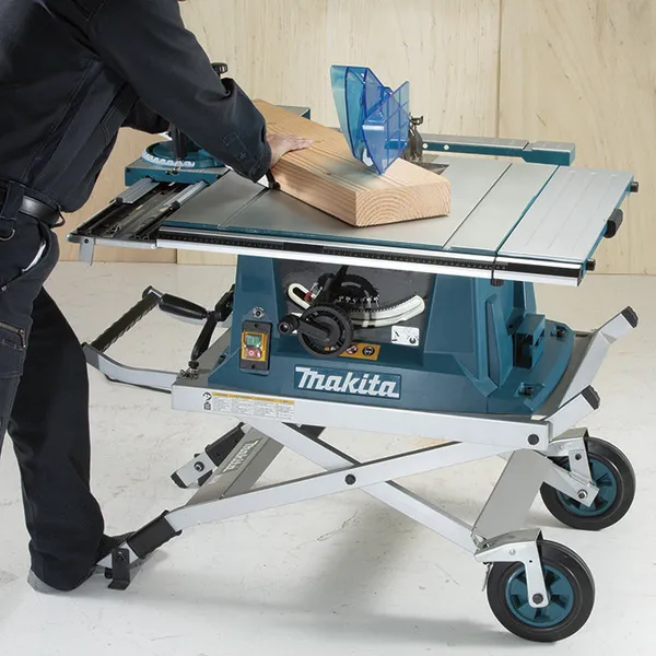 Стіл розпилювальний Makita MLT 100N 1500Вт диск 260мм 4300об·хв 34.8 кг купити в Україні